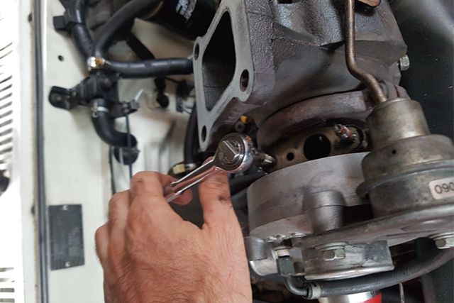 MaXpeedingRods Blog | An Automotive Blog from MaXpeedingRods - GGT54030 Turbos Installation Steps MaXpeedingRods Blog | An Automotive Blog from MaXpeedingRods - GGT54030 Turbos Installation Steps