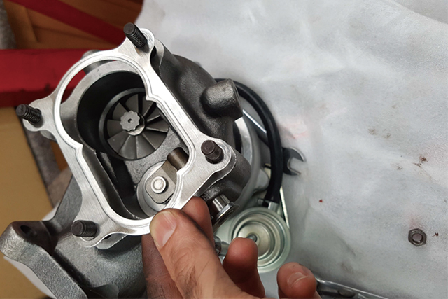MaXpeedingRods Blog | An Automotive Blog from MaXpeedingRods - GGT54030 Turbos Installation Steps MaXpeedingRods Blog | An Automotive Blog from MaXpeedingRods - GGT54030 Turbos Installation Steps