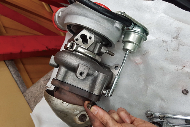 MaXpeedingRods Blog | An Automotive Blog from MaXpeedingRods - GGT54030 Turbos Installation Steps MaXpeedingRods Blog | An Automotive Blog from MaXpeedingRods - GGT54030 Turbos Installation Steps