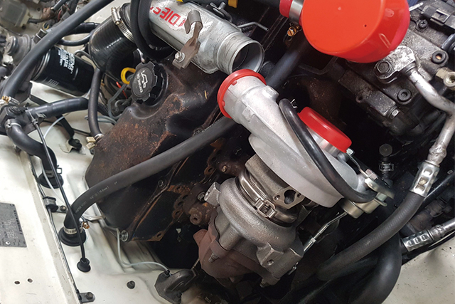 MaXpeedingRods Blog | An Automotive Blog from MaXpeedingRods - GGT54030 Turbos Installation Steps MaXpeedingRods Blog | An Automotive Blog from MaXpeedingRods - GGT54030 Turbos Installation Steps
